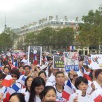 manifestation massive de la communauté chinoise contre le racisme envers les Asiatiques