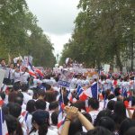 manifestation massive de la communauté chinoise contre le racisme envers les Asiatiques
